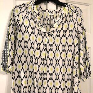 Crown & Ivy 3/4 Sleeve Peasant Style Blouse